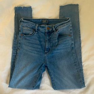 Abercrombie and Fitch high rise, dark wash, skinny jeans